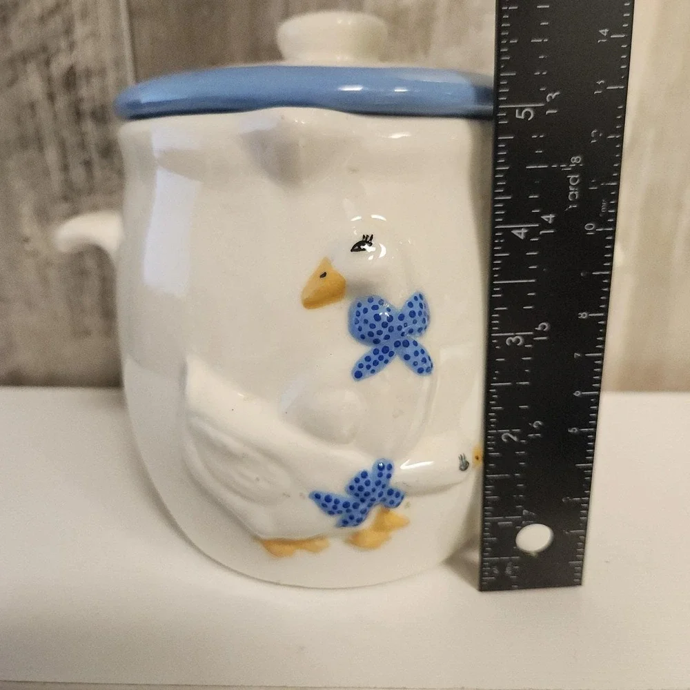 Vintage Country Goose Blue Ribbon Kitchen Jar Handmade Signed Grease Drippings